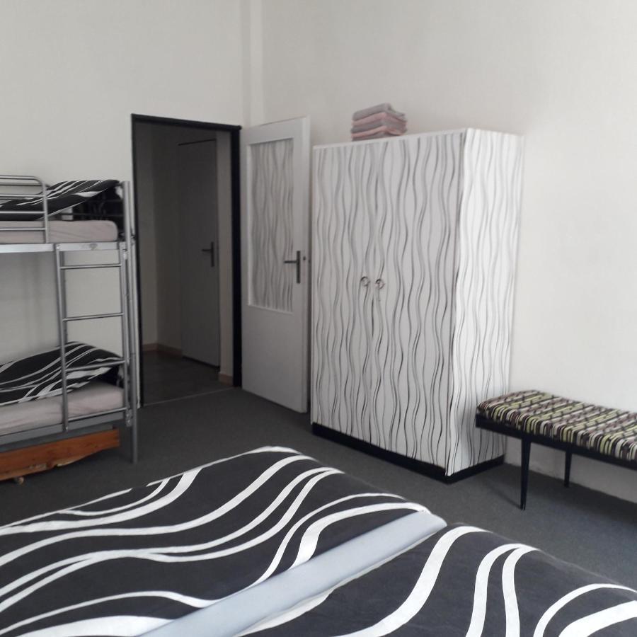 Hostel Doly 4 Bouzov Exterior foto