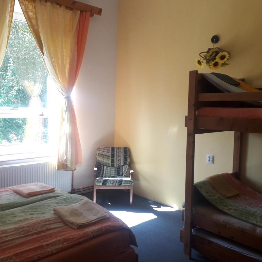 Hostel Doly 4 Bouzov Exterior foto